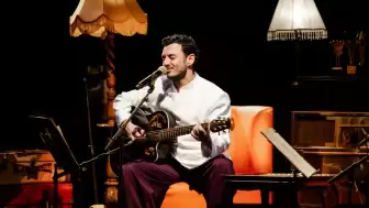 Buray İş Sanat Sahnesinde Dinleyicileriyle Buluştu