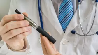 Elektronik sigara için yasal yol mu açılıyor?