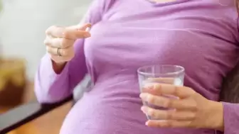 Gebelikte Ağrı Kesici ve Otizm İddiaları: Bilimsel Veriler Ne Diyor?