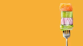 Diyette Doğru Bilinen Yanlışlar: Meyve Şekeri Zararlı mı, Karbonhidrat Kilo mu Aldırır?(kardeş haber)