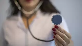 İngiltere’de sağlık çalışanlarından büyük protesto