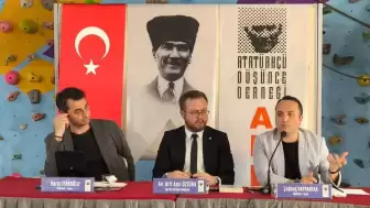 Kültür Ajandasında Anlamlı Buluşma: Kartal’da Aydın Sorumluluğu Paneli Düzenlendi