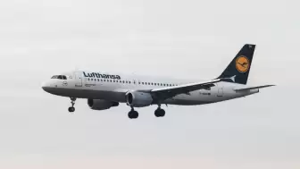 Lufthansa’dan Dev Kesinti: Yaz Sezonunda 20 Bin Uçuş İptal