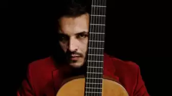 Edebiyat ve Müziğin Dansı: Sesli Mısralar Pera Müzesi’nde Başlıyor