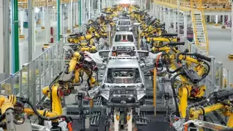 Otomotiv devi yatırım rotasını değiştirdi