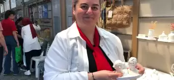 Eskişehir'de Anneler Günü Kutlamaları Kapsamında Gerçekleştirilen Etkinlikte 40 Anne Elinden Çıkan Ürünler Sergilendi