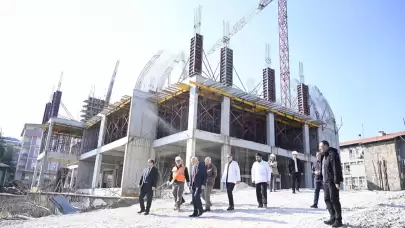 Uşak'a yapılacak olan yeni sağlık üssü, günlük 2000 hastaya hizmet verecek şekilde tasarlanıyor.