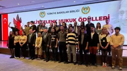 Gençlik, Halit Çelenk Ödülü'nü kazanan isim oldu
