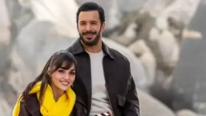 Hande Erçel ve Barış Arduç, "Queen Of Tears" için bir araya geliyor!