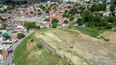 Orta Çağ'dan kalma 'Çorlu Kalesi'nin tarihi detayları araştırılıyor