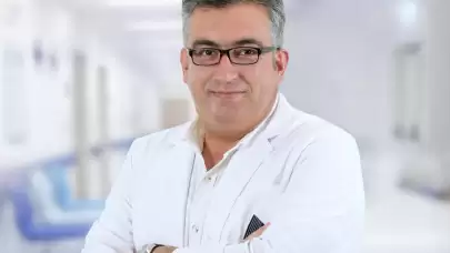 Kalp ve Damar Cerrahisi Uzmanı Prof. Dr. Özveren uyarıyor: Ani kalp ölümü her yaş grubunu tehdit edebilir!