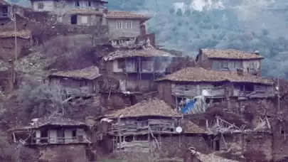 Haritada Bir Hayalet Gibi Duran Köy: Fısıldayan Sessizlik, Kaybolan Hatıralar!