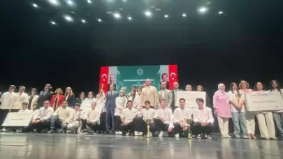 Kırmızı pancarlı cevizli tarhana, aşçılık öğrencileri yarışmasında birinci seçildi
