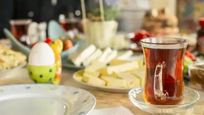 Sahurda Stratejik Beslenme: Protein mi, Karbonhidrat mı?