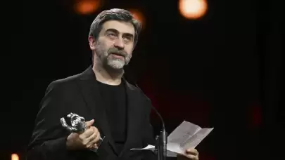 Berlin’de Ödül Alan Yönetmenden Dünyaya Dayanışma Mesajı