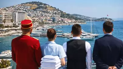 TURİZM SEZONU ÖNCESİ KUŞADASI’NDA İSTİHDAM HAMLESİ