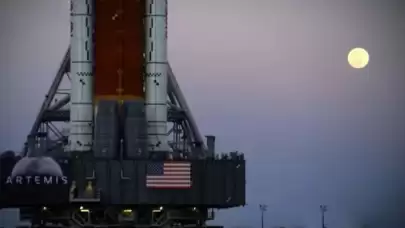 NASA, Artemis II Roketini Arızası Nedeniyle Rampadan Geri Çekti