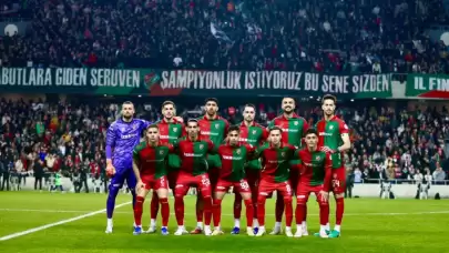 Kritik viraj Play-Off yolunda: Uşakspor