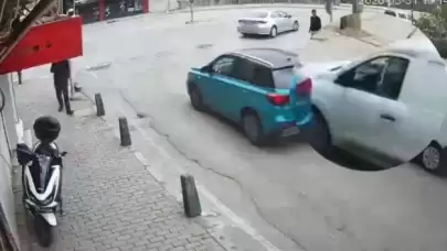 Trafikte dehşet: Beyzbol sopalı saldırı kamerada