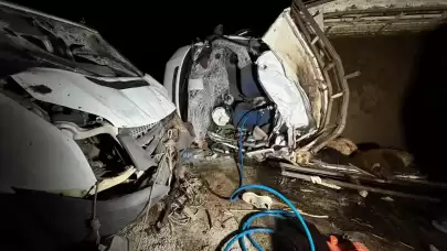 Gana’da Otobüs - Ambulans Faciası: 16 Kişi Hayatını Kaybetti