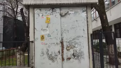 Şanlıurfa’da Elektrik Trafosu Patladı: Alev Topuna Dönene 4 Araçta Büyük Hasar Oluştu