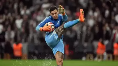Fenerbahçe’de Kale Boş Kaldı: Ederson Cezalı