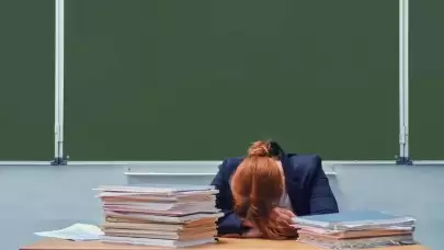 Eğitimde Ölçme Değerlendirme Çıkmazı! Ortak Sınav Takvimi Öğretmenleri Zorluyor: Aynı Hafta İçinde 3 Ayrı Sınav Hazırlığı ve Uygulama Sorumluluğu