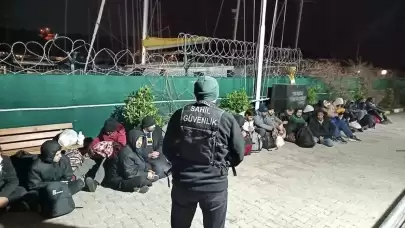 İzmir’de 3’ü Çocuk 25 Düzensiz Göçmen Yakalandı