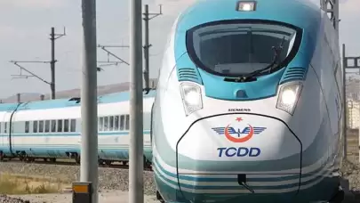 Ankara-İstanbul YHT hattına ek seferler geliyor