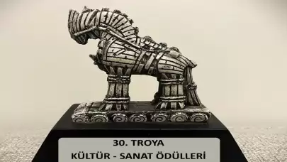 Troya Ödülleri’nde Üçüncü Onur Yılı: Başarılarla Dolu 30 Yıllık Yolculuk