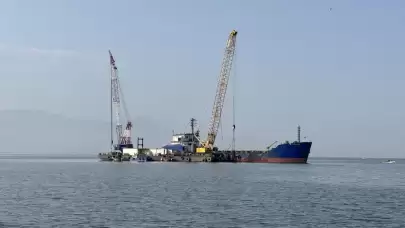 Foça’da Ekolojik Tehlike: Körfez Çamuru Meclis’e Taşındı!