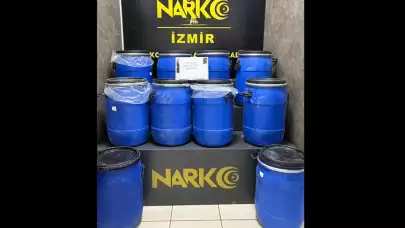 İhbar Üzerine Durdurulan Araçtan Bidonlarca Zehirli Madde Çıktı