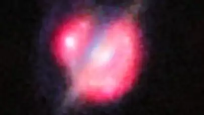 Bilim insanları evrenin derinliklerinden gelen güçlü kozmik lazeri tespit etti