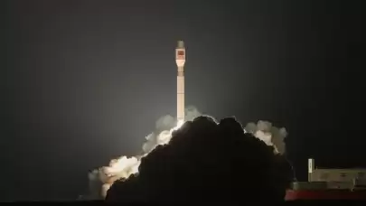 Çin’in Cielong-3 Roketi Başarıyla Fırlatıldı