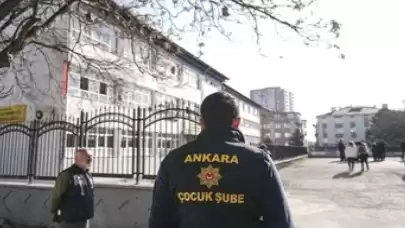 Eğitim kurumlarında yeni nesil güvenlik önlemleri devreye giriyor! Okul girişlerine kurulacak entegre kamera ve turnike sistemleri sayesinde, artık her giriş-çıkış anlık olarak kayıt altına alınacak.