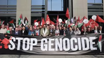 Gazze İçin "Vicdan" Yolculuğu Başladı! Özgürlük ve Sumud Filosu Aktivistleri İspanya’dan Dualarla Uğurlandı: Dev Organizasyonun Rotası ve Hedefleri Belli Oldu