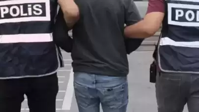 Adalet Bakanlığı, 300 bini aşkın yükümlüyü yakından ilgilendiren Biyometrik İmza Yöntemi ile Takip Sistemi (BİOSİS) için düğmeye bastı. Artık imza atmak için karakola gitmeye gerek kalmayacak; takip akıllı telefonlar üzerinden yapılacak.