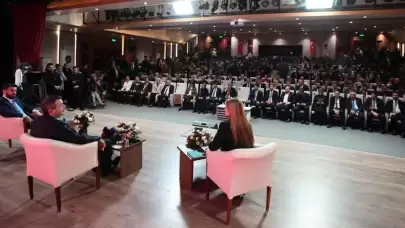 SINAVLARA HAZIRLIKTA YAPAY ZEKA DEVREDE
