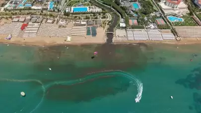 Turizmin Kalbinde Hava Muhalefeti: Manavgat Sahilleri Boş Kaldı
