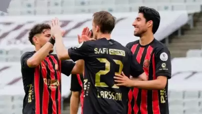 Süper Lig’e Başarıya Yakışır Veda! Fatih Karagümrük Geri Dönüşle Kazandı