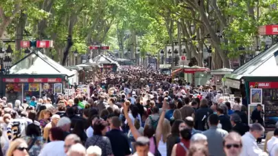 Barcelona Turizmde Frene Basıyor: "Bir Tek Turist Bile Daha İstemiyoruz!"