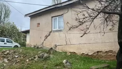 Kırıkkale’de Şiddetli Yağış Toprak Kaymasına Yol Açtı