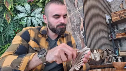 Hobisi işe dönüşen adam, Trabzon'dan yola çıkarak dünyaya açılıyor.