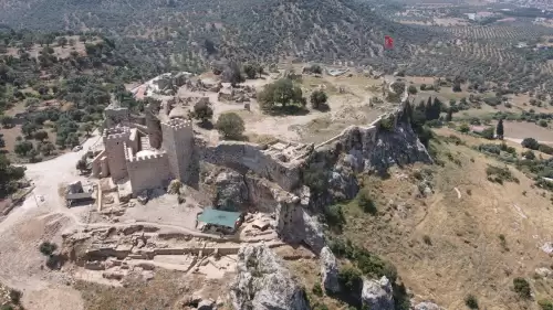 Beçin Antik Kenti'nde Gerçekleştirilen Kazılar Sonucunda Ender Rastlanan Ok Uçları Ortaya Çıktı!