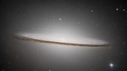 Hubble’dan Kozmik Ziyafet: Şapka Galaksi’sinden Yeni Kareler