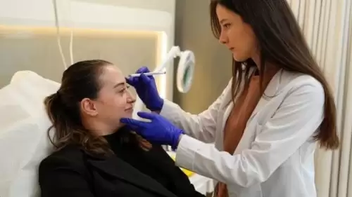 Uzmanlar, 18 yaş altına dolgu ve botoks tehlikesi hakkında uyarıyor. Bilinçsiz yapılan her işlem sağlığımızı tehdit ediyor!