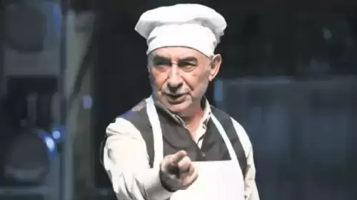 Usta oyuncu Şener Şen 40 yıl sonra son kez sahnede