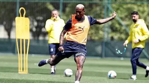 Fenerbahçe, Eyüpspor Karşılaşması İçin Antrenmanlarını Sürdürdü
