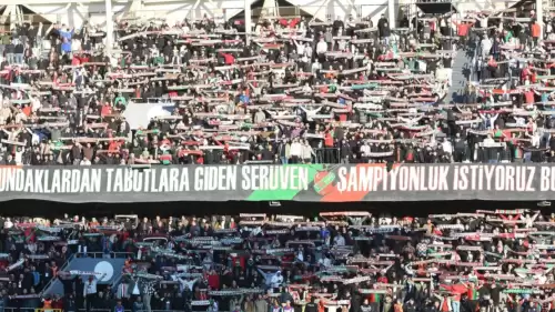 Karşıyaka aynı gün 2 farklı branşta sahaya çıkıyor