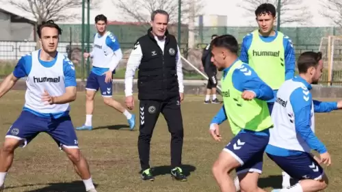 Menemen FK kazanmak için sahaya çıkıyor!